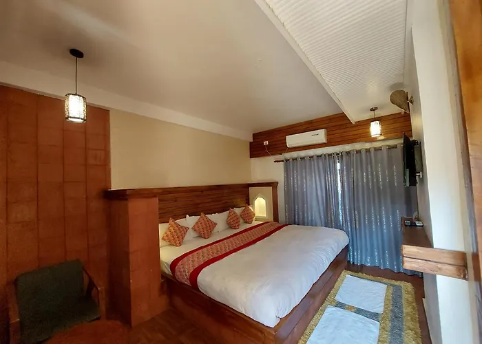 Royal Tiger Luxury Resort 4 Star